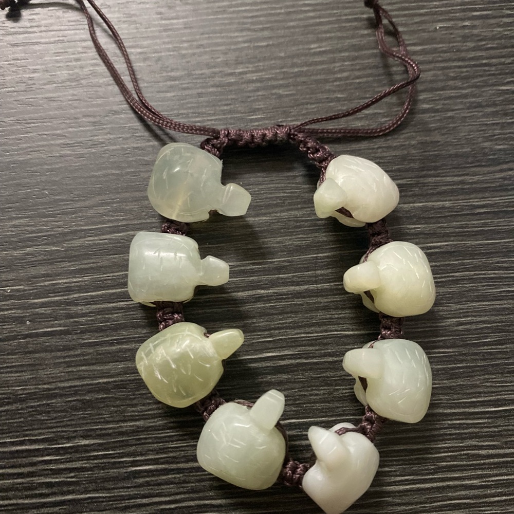 Hand-Knotted Turtle Bracelet in Pale Green Jade